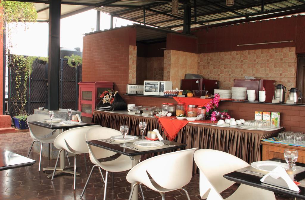 Orchid Suites - A Boutique Hotel Bangalore Off Residency Road Exteriör bild