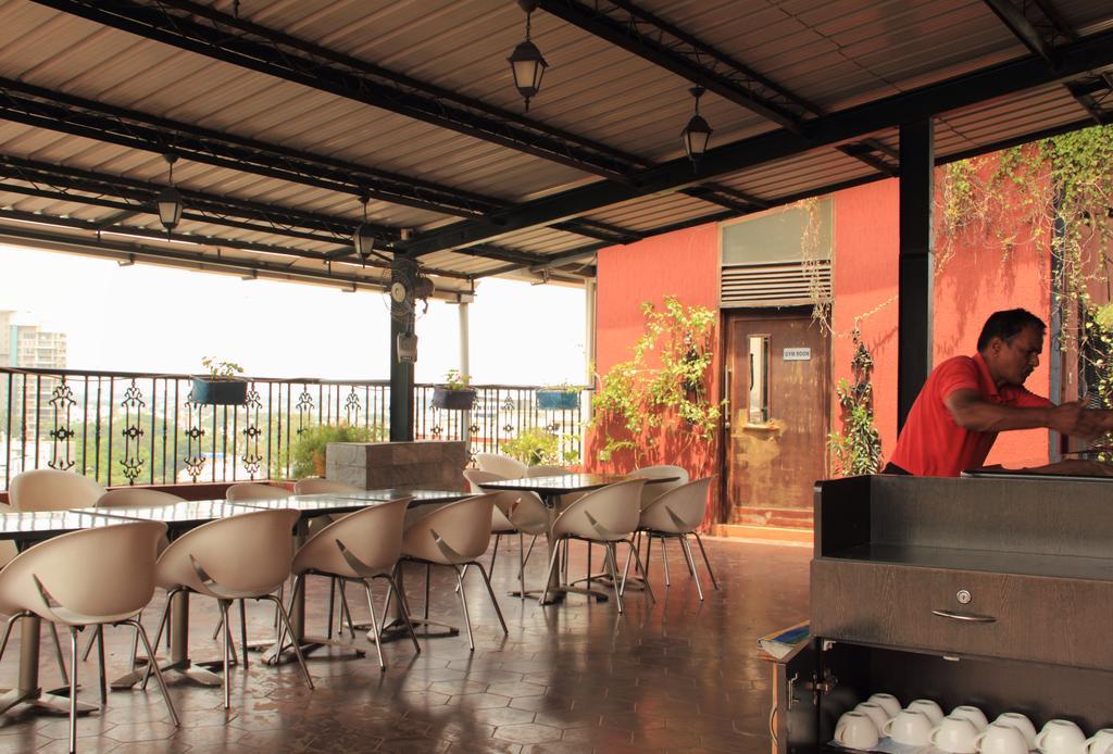 Orchid Suites - A Boutique Hotel Bangalore Off Residency Road Exteriör bild