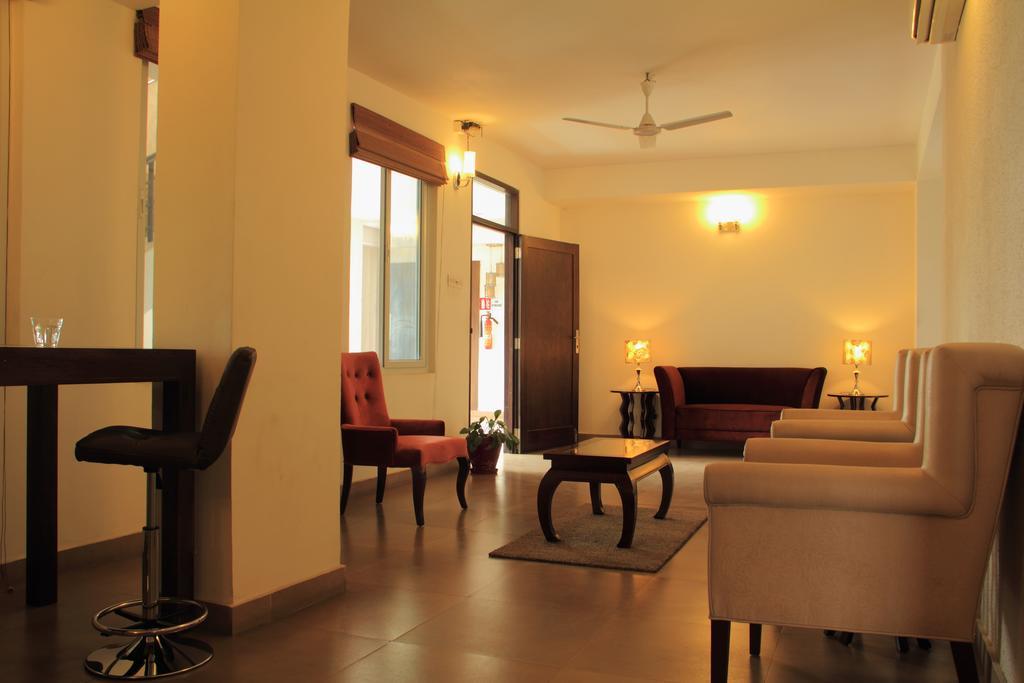 Orchid Suites - A Boutique Hotel Bangalore Off Residency Road Exteriör bild