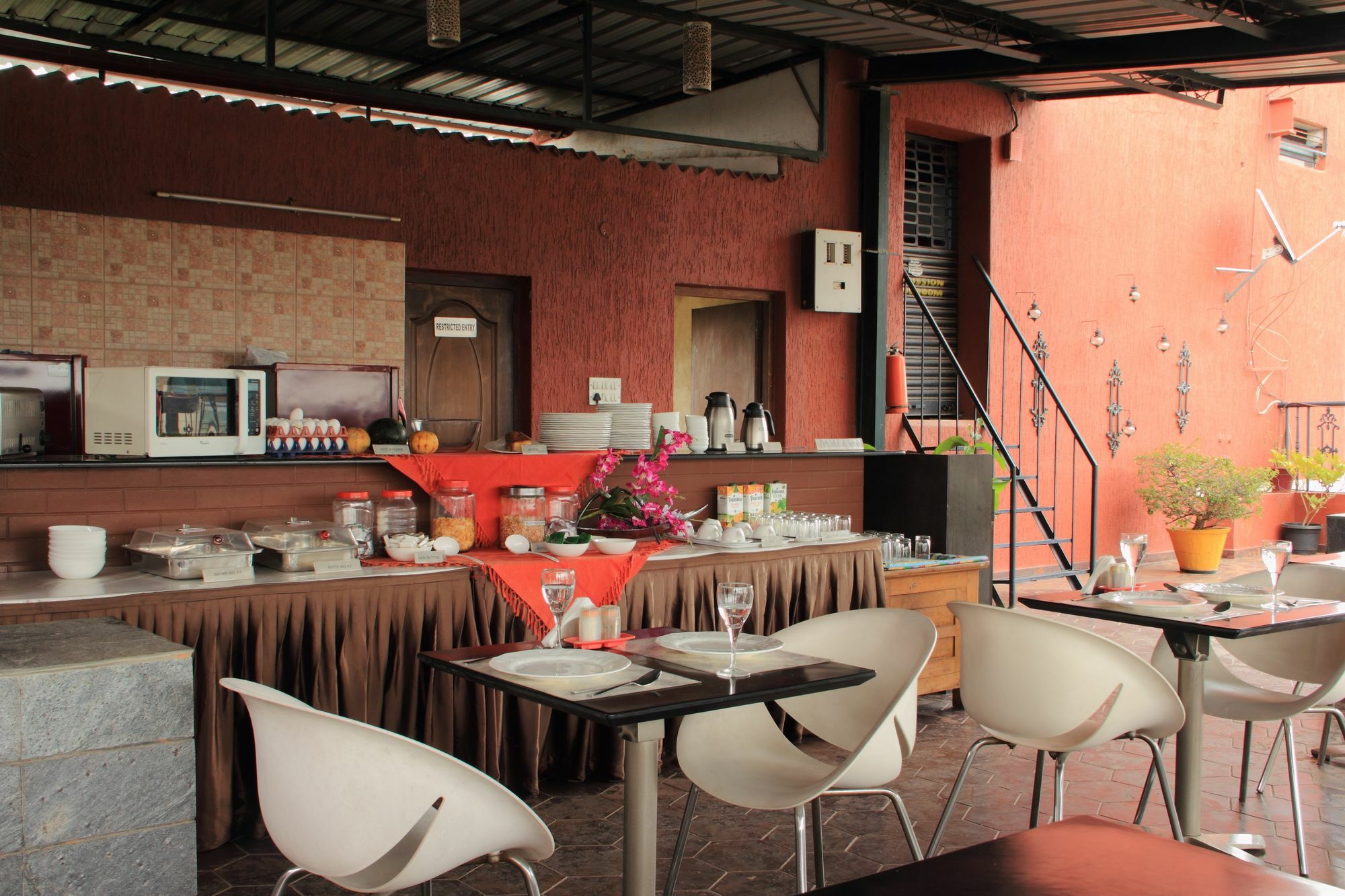 Orchid Suites - A Boutique Hotel Bangalore Off Residency Road Exteriör bild